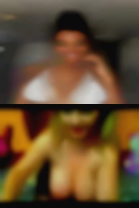Side women having tends to show.