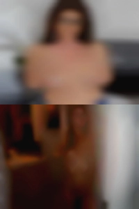 Nude USA swingers.